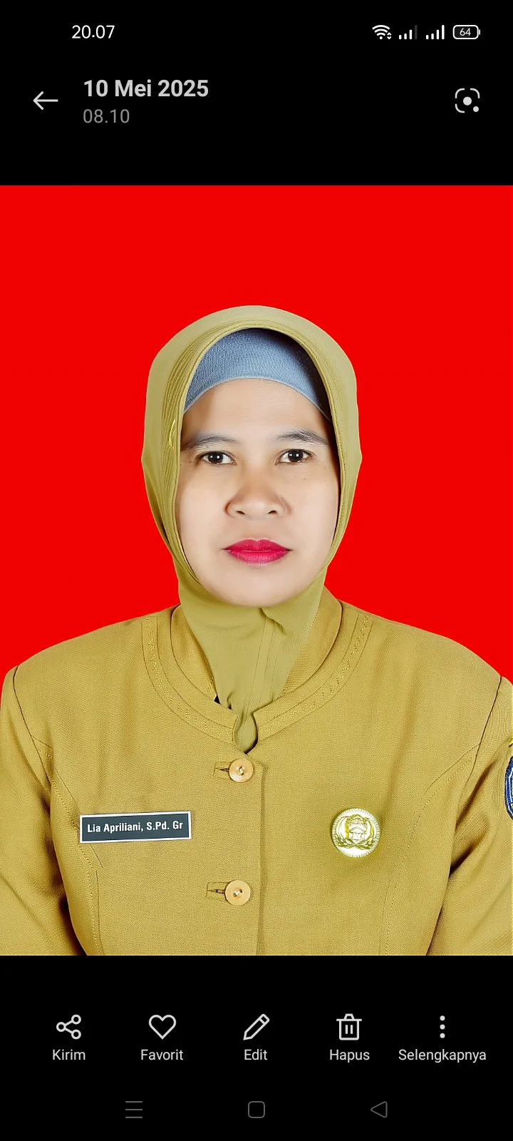 LIA APRILIANI